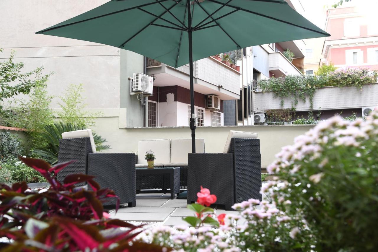 Il Giardino Nascosto Apartment Рим Екстериор снимка