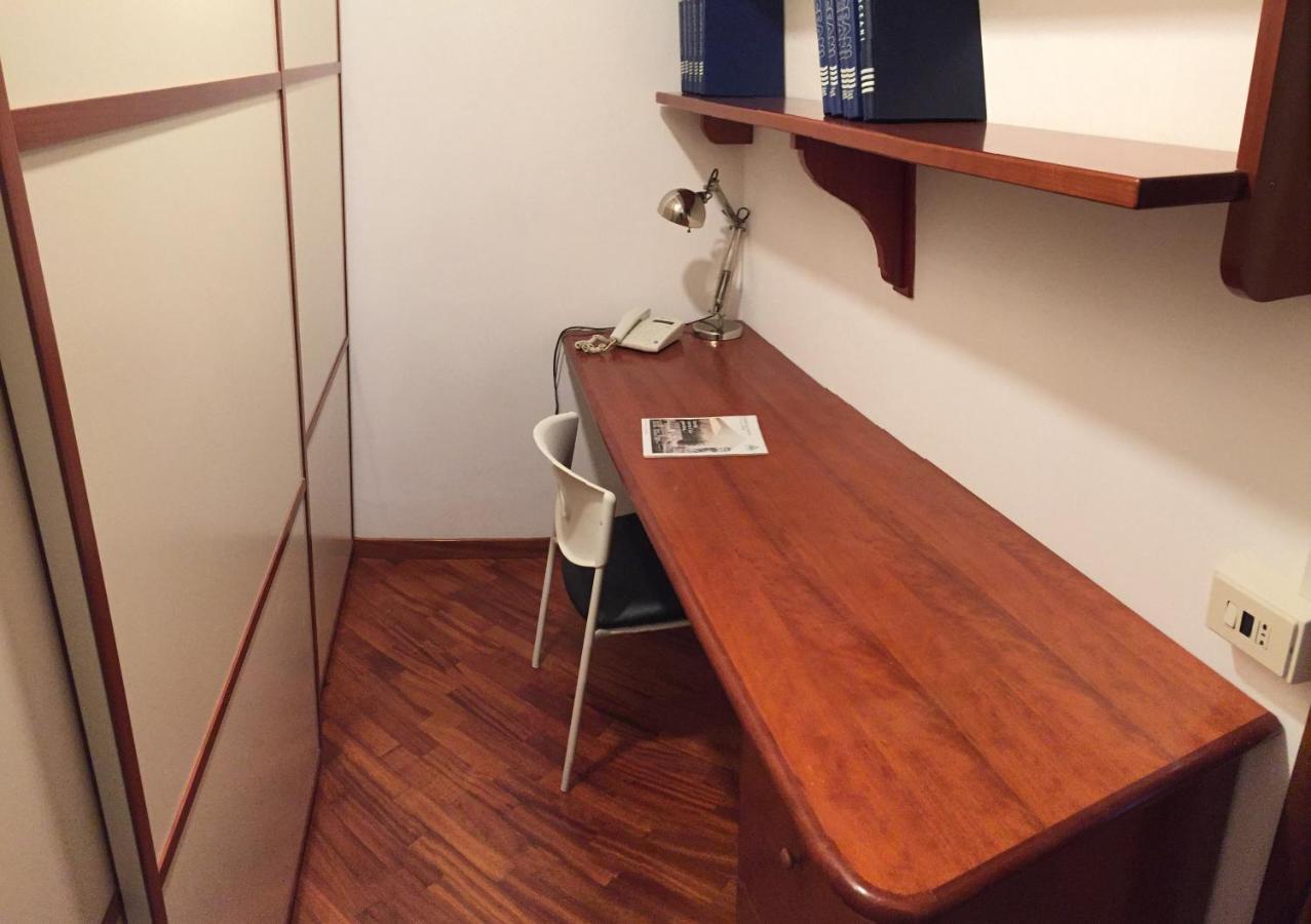 Il Giardino Nascosto Apartment Рим Екстериор снимка